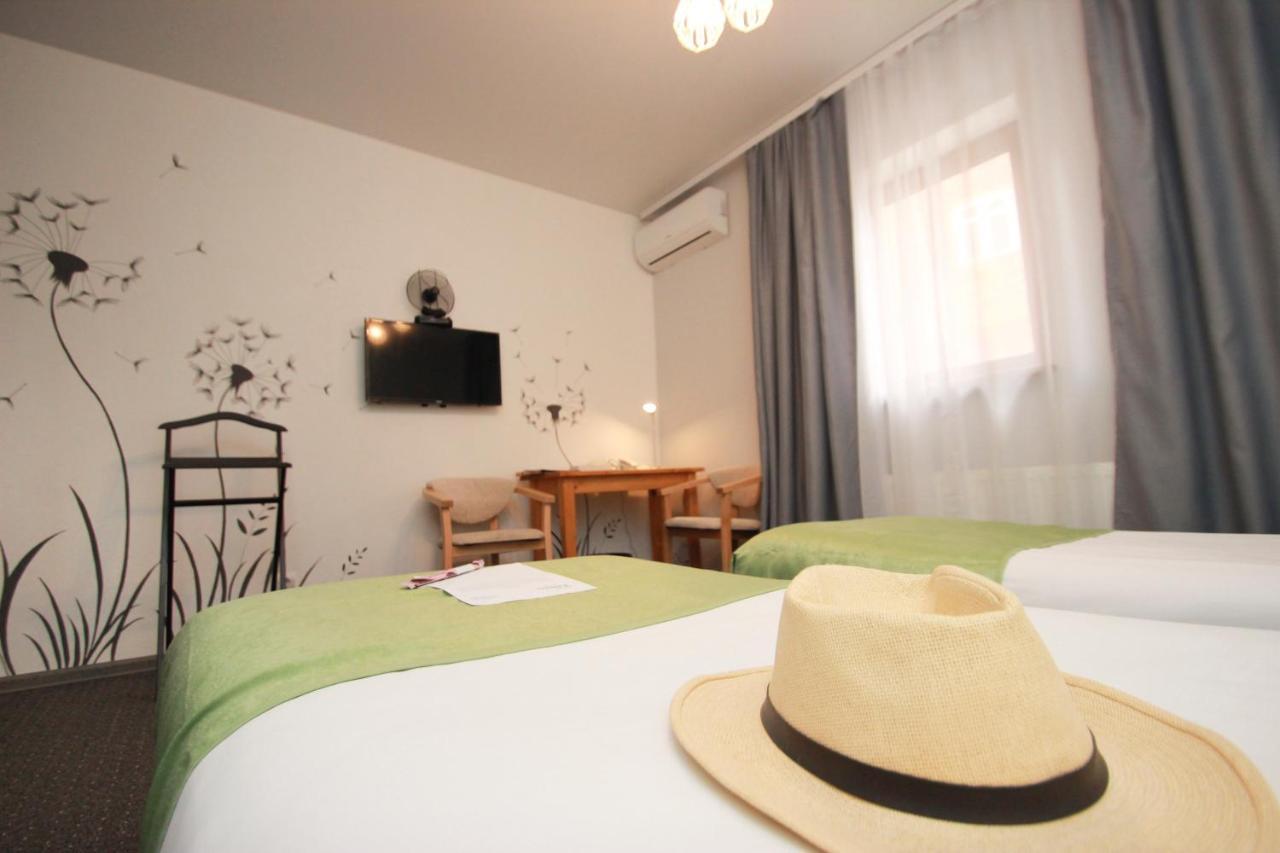 Garden Eco Design Hotel Odessa Luaran gambar